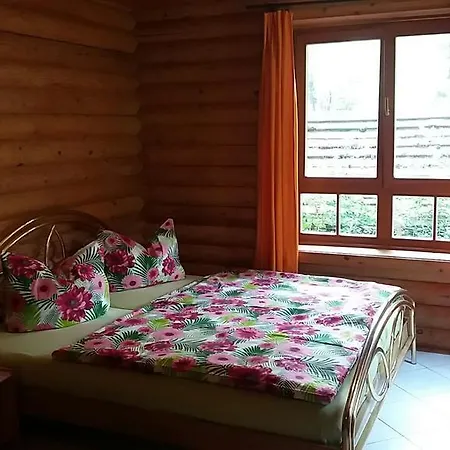 Holzhaus Am * Zernsdorf